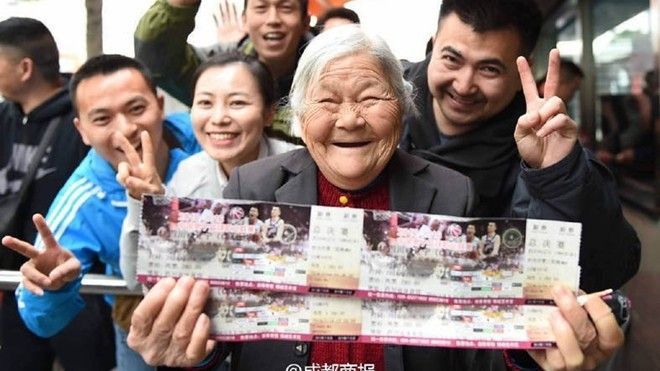 Cuộc đời còn mong gì hơn khi có một người mẹ tuyệt vời thế này!