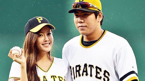 Rộ tin Hyomin (T-ara) hẹn hò 'trai xấu' khi đang có mặt tại Việt Nam