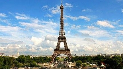 'Tôi sẽ phải hối hận khi bỏ nước Pháp về Việt Nam?'