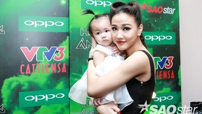 Maya đưa 'công chúa' Bồ Câu đến ủng hộ cho 'trận chiến cuối'