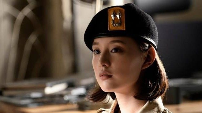 Kim Ji Won lọt top 5 mỹ nhân Hàn diện tóc ngắn đẹp nhất