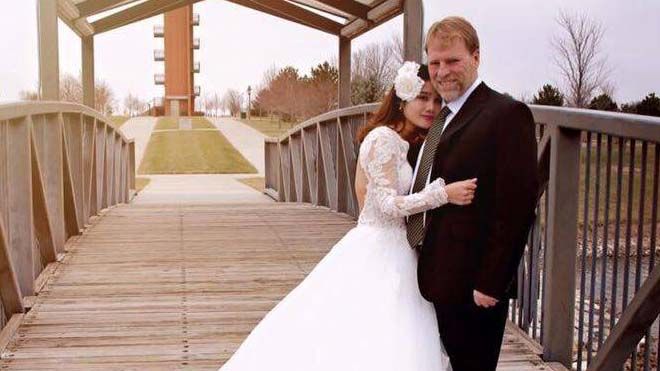 Chuyện tình của cô gái Việt lấy chồng Tây lớn hơn mình 35 tuổi