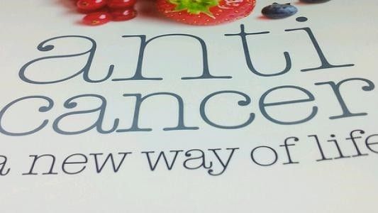 10 dấu hiệu cảnh báo ung thư sớm ai cũng phải thuộc nằm lòng