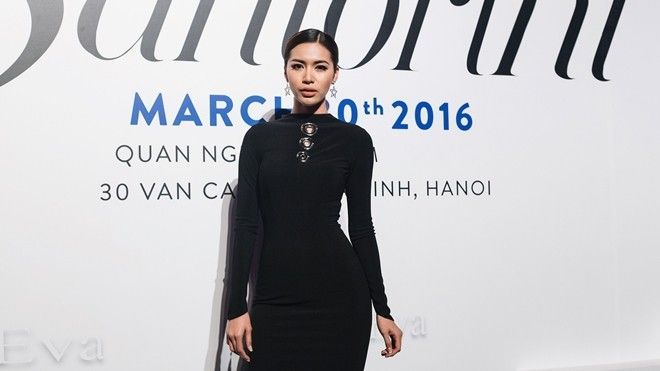 Minh Tú khoe thân hình siêu chuẩn tại thảm đỏ thời trang