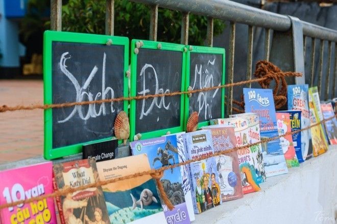 Niềm vui mới từ 'Tủ sách miễn phí giữa biển cho trẻ em' ở Quy Nhơn