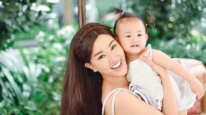 Xúc động nghẹn ngào ca khúc mới Maya viết tặng con gái
