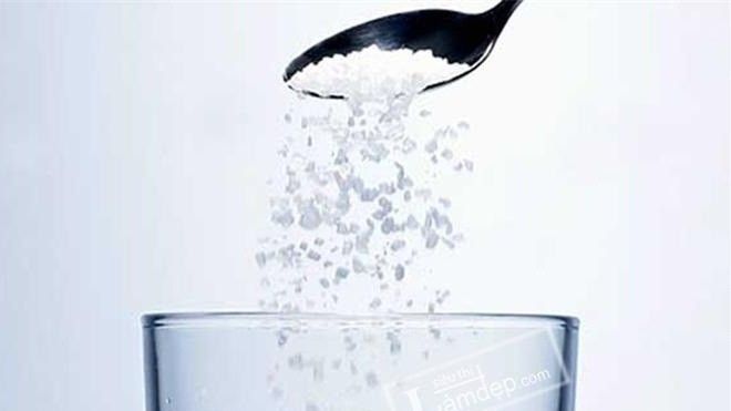 Da dẹp dáng xinh với phương pháp detox hiệu quả từ nước muối