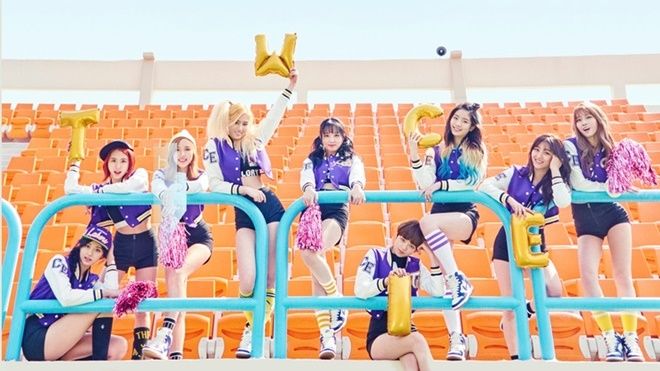 TWICE ‘không còn gì để bán’ vì 30.000 album được tẩu tán sạch trước khi phát hành
