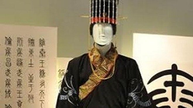 Lý do Tần Thủy Hoàng chọn màu đen làm quốc sắc