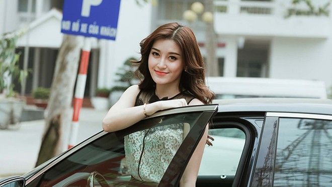 Á hậu Huyền My lần đầu lên tiếng sau sự cố mặc váy nhái