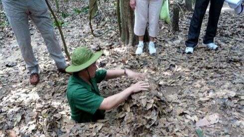 8 di tích chiến tranh thu hút khách không tưởng trên đất Việt