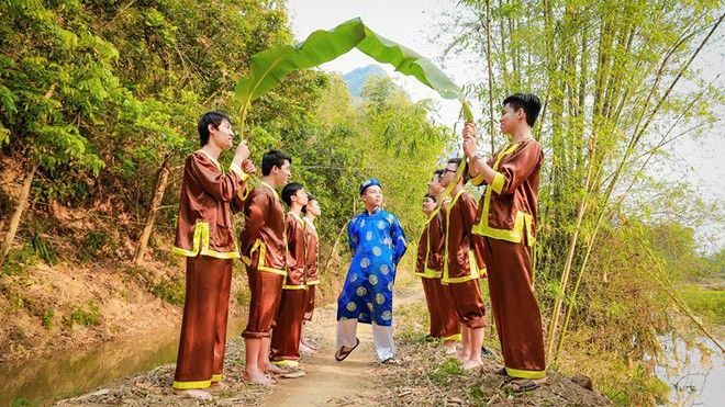 Ảnh kỷ yếu phong cách địa chủ - nông dân của teen Sơn La