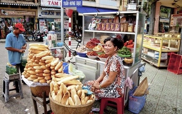 Cướp túi bánh mì giá 45.000 đồng, đối diện án 'bóc lịch' từ 3 - 10 năm