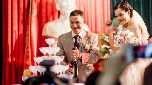 Đám cưới cổ tích trong bệnh viện của người phụ nữ mắc bệnh tan máu bẩm sinh