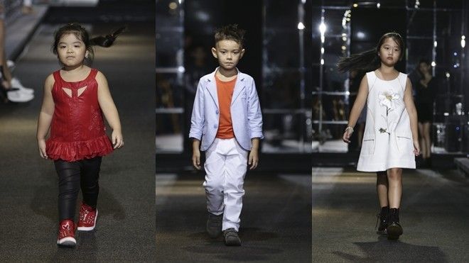 Đội quân mẫu nhí tổng duyệt cho show diễn của NTK Kelly Bùi trong ngày kết thúc VDFW 2016