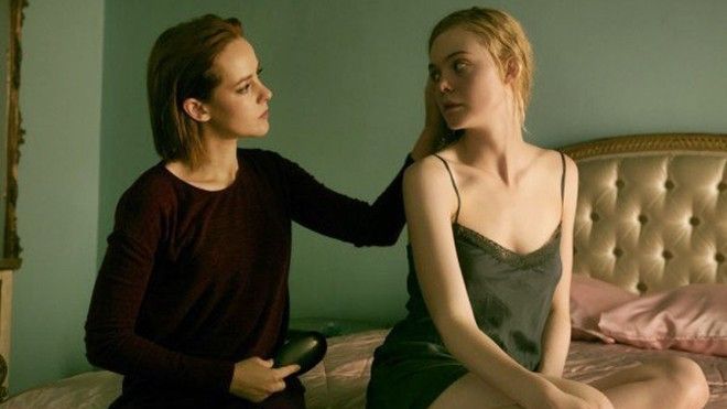Vì sao phim có cảnh sex đồng tính của Elle Fanning được mong chờ?