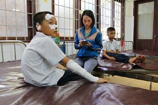 Bình ga phát nổ giờ thực hành môn nấu ăn, nhiều học sinh tiểu học bị thương