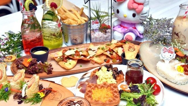 Quán cà phê Hello Kitty mới toe ở sân bay Singapore