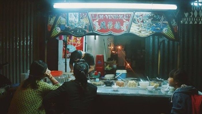 Lâm Vinh Mậu - Chuyện về hai anh em bán chè tàu lâu đời ở Sài Gòn