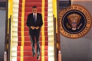 Tổng thống Obama đã đặt chân đến Thủ đô Hà Nội