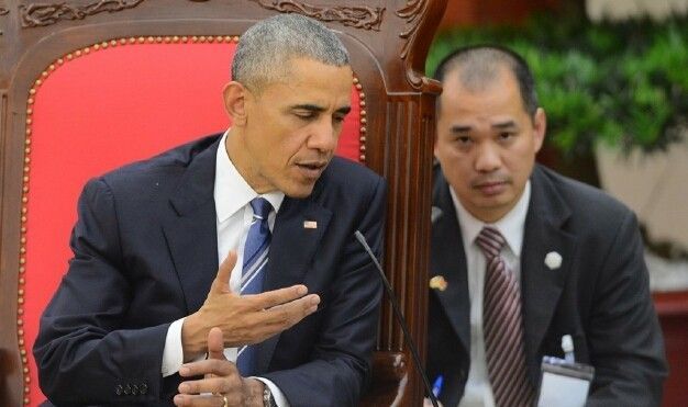 Chân dung 'soái ca' tư vấn cho người đứng đầu Nhà Trắng lẩy Kiều