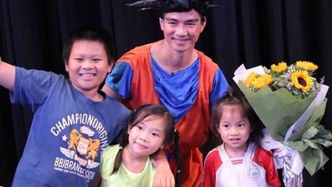 Xuân Bắc nhắng nhít cùng trẻ em nhân dịp Quốc tế Thiếu nhi