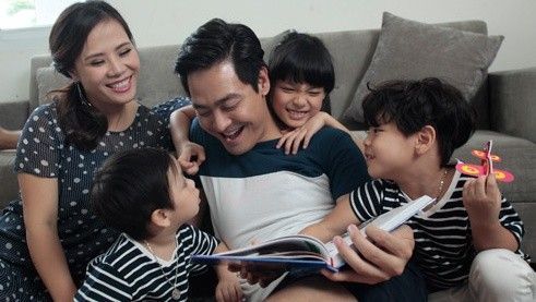 MC Phan Anh: 'Tổ quốc Việt Nam xanh ngắt, có sạch đẹp mãi được không?'