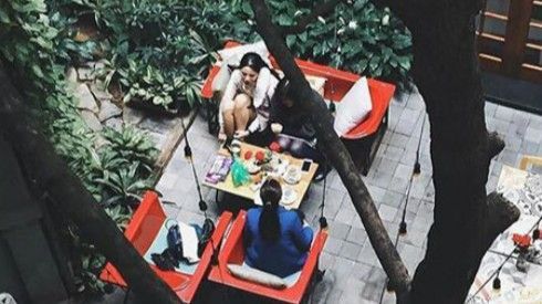 Muốn trốn nóng Hà Nội, lại được ngắm cảnh đẹp, đến ngay 5 quán cafe 'xanh' này!