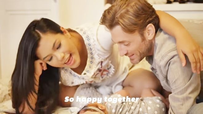 'Đổ rầm' trước bản song ca ngọt lịm của vợ chồng Phương Vy bên cạnh con gái cưng