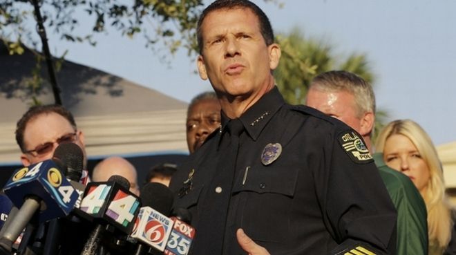 Vụ xả súng tại CLB đồng tính: Vì sao cảnh sát Mỹ đợi 3 giờ mới tiến hành đột kích