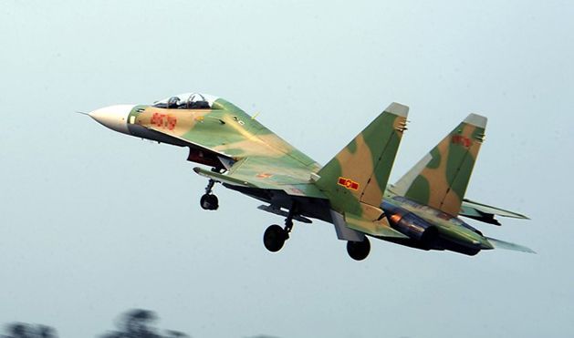 Tìm kiếm máy bay Su-30 mất tích trên biển Nghệ An