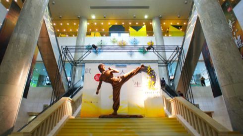 Với 36 tiếng, bạn ăn gì - chơi chi ở Hong Kong?