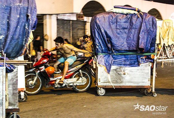 Chợ đêm Bến Thành: Có một 'ban ngày' vào giữa đêm ở trung tâm Sài Gòn
