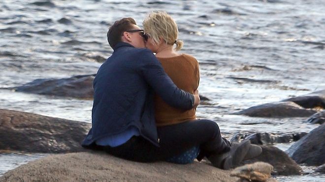 HOT: Hình ảnh giật gân tiết lộ chuyện tình bí mật của Taylor Swift và Tom Hiddleston