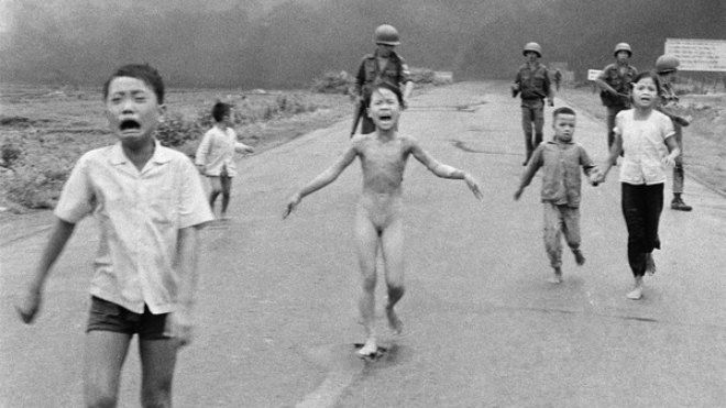 Video: Khoảnh khắc đau đớn sau bức ảnh “Em bé Napalm” gây chấn động thế giới