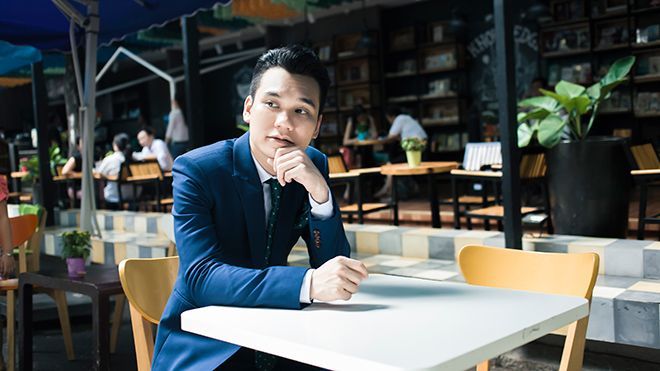 Sau 8 năm, giờ Khắc Việt mới lột xác thế này!