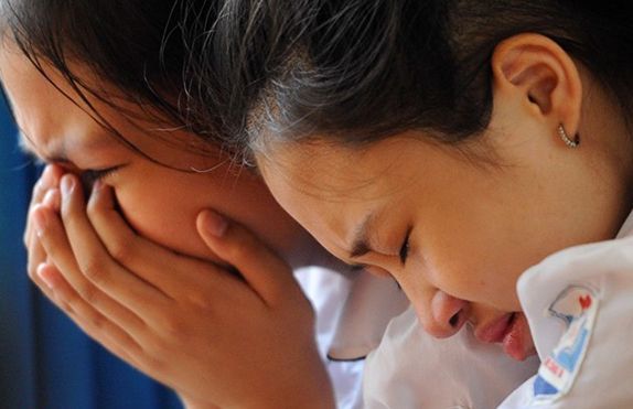 Học trò tiếc thương 3 cô giáo trẻ tử nạn trong vụ tai nạn thảm khốc trên đèo Prenn