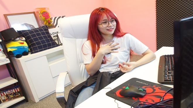 Tất tần tật về hotgirl Việt nhận nghìn đô từ người hâm mộ trên game