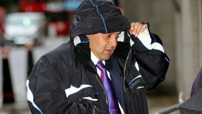 Sĩ quan cảnh sát tự quay phim nóng với hàng chục gái bán hoa