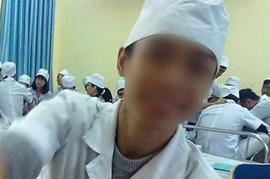 Sử dụng ấm siêu tốc, một sinh viên đại học Y tử vong