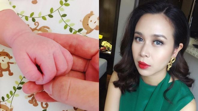 Lưu Hương Giang lần đầu khoe bàn tay nhỏ xinh của con gái