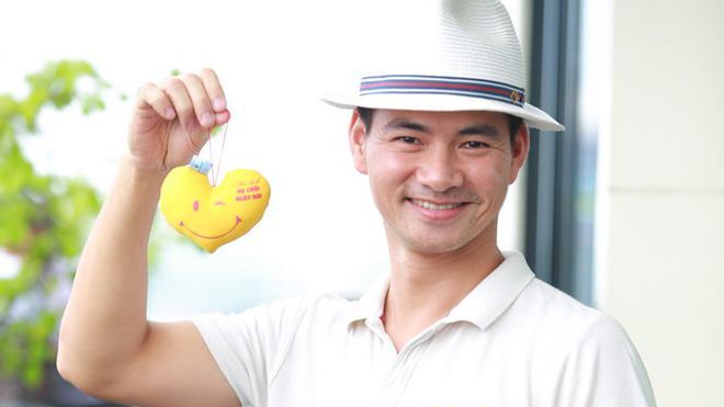 Xuân Bắc: 'Đừng đánh bóng tên tuổi, nghệ sĩ cần PR lòng tốt để làm từ thiện'