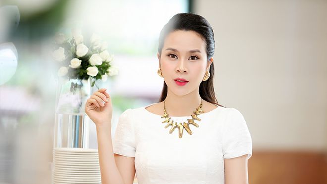 'Mắt tròn, mắt dẹt' vì Lưu Hương Giang giảm 20 kg chỉ 1 tháng sau sinh con