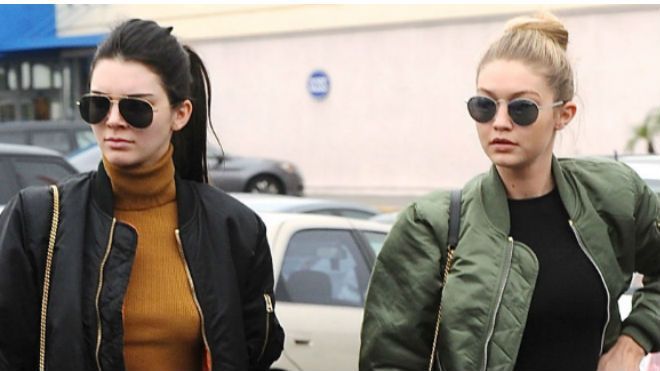 Bạn bè ảnh hưởng thế nào đến gu thời trang của bạn?