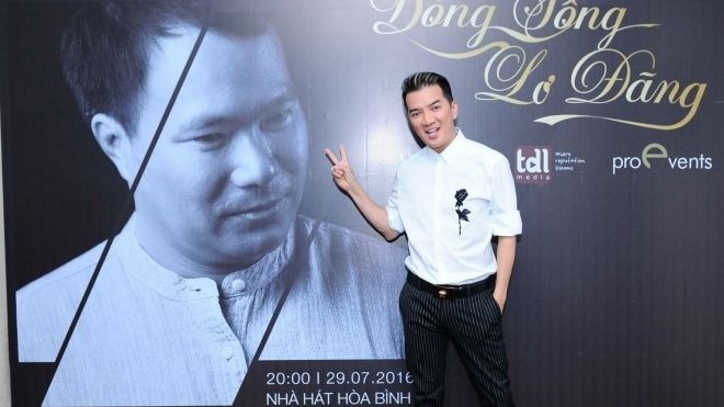 Đàm Vĩnh Hưng: 'Tôi từng kiếm sống bằng nhạc Việt Anh từ thời hát phòng trà'