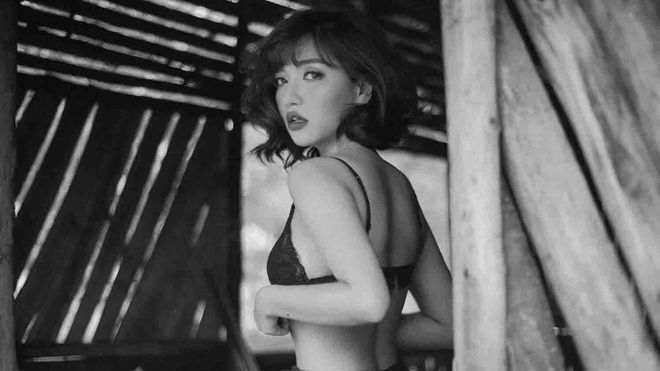 Bích Phương đốt mắt người nhìn với hình ảnh siêu nóng bỏng