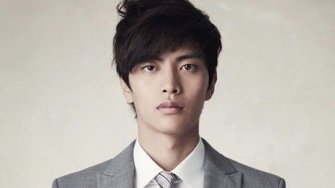 Tài tử lạnh lùng Lee Min Ki bị cáo buộc cưỡng hiếp