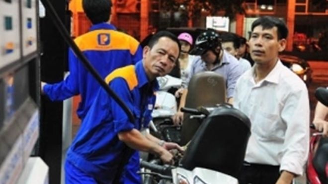 Xăng có thể giảm giá mạnh ngày mai