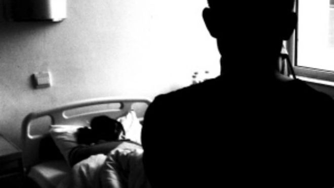 Nữ sinh bị bạn bạo hành dã man vì từ chối không dùng ma túy