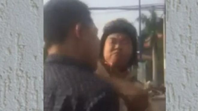 Xác minh clip tài xế ô tô bị CSGT đánh liên tiếp trước Suối Tiên